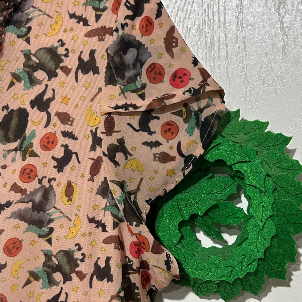 Hell Bunny Floral Dress with Black Collar - Picture 5 of 5